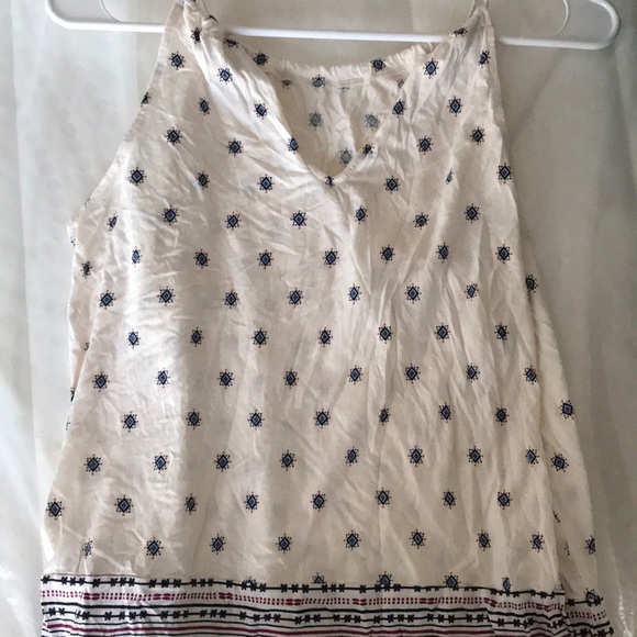 Top - Picture 2 of 2